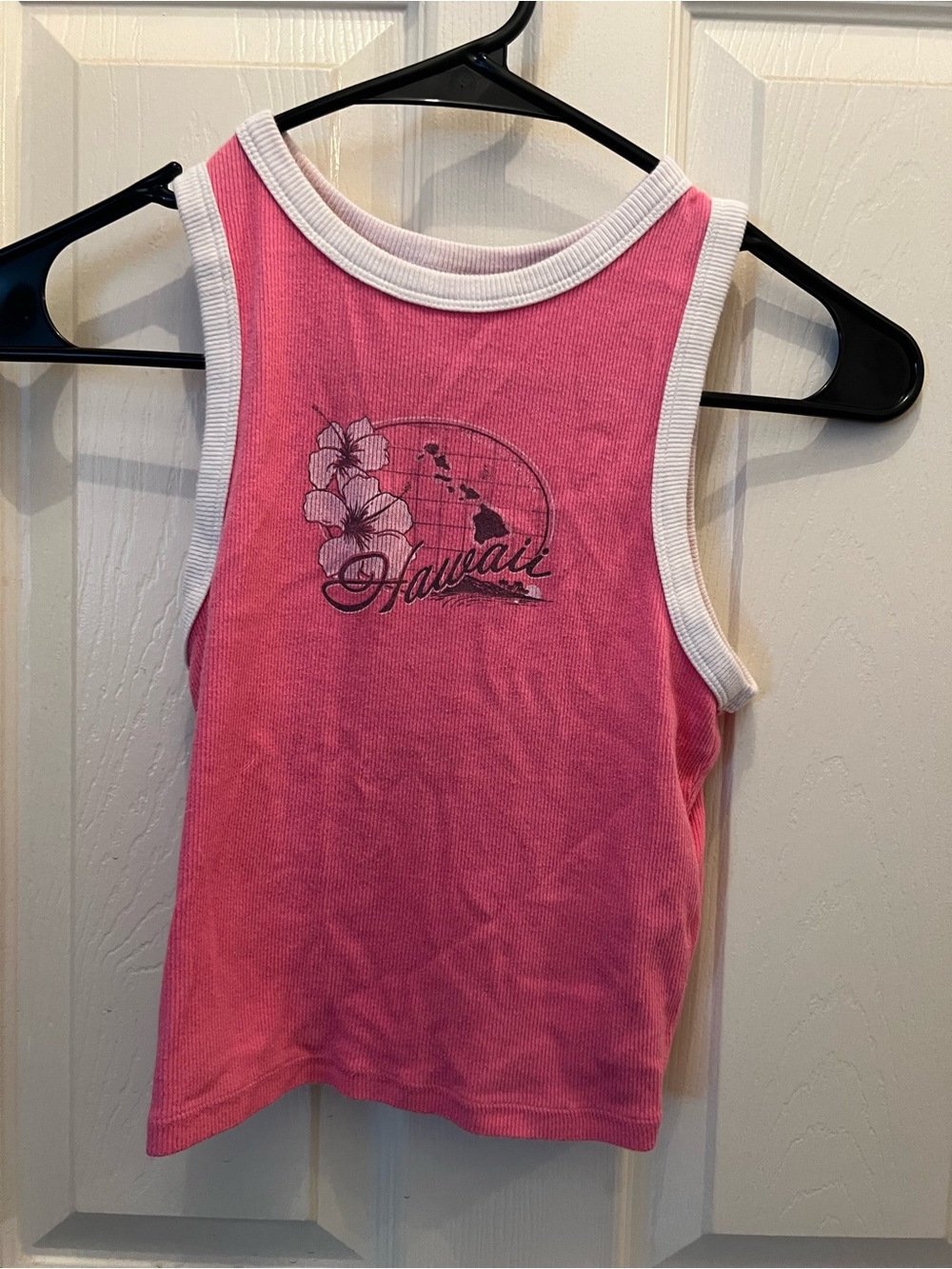 Hollister Pink Hawaii Floral Graphic Tank with White Trim